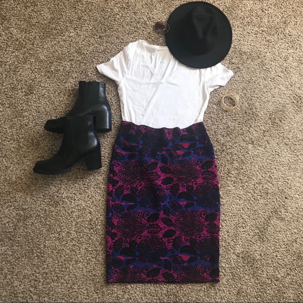LuLaRoe Cassie Blue, Pink & Black